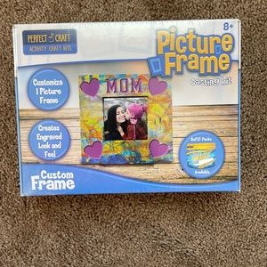 New In Plastic Picture Frame Crafts for kids